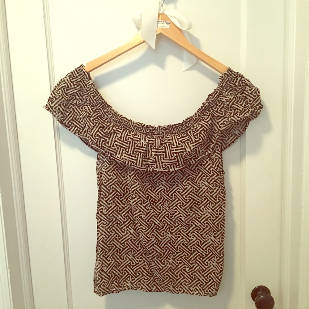 Off the shoulder ruffle top Michael kors size s